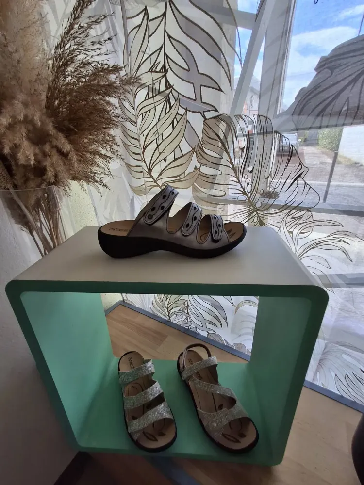 Magasin de chaussures à Saint Paul